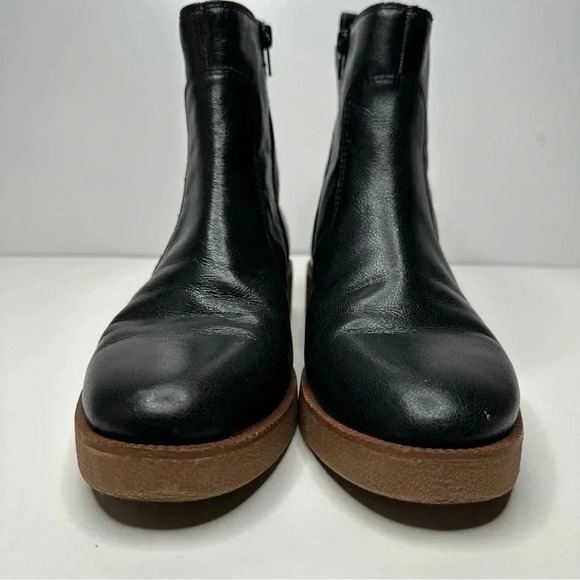 Lucky Brand Black Leather Ressy Ankle Boots Size 8.5 - Picture 3 of 15